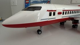 LEGO City Airport 3182 Complete Set 700pcs w/ Instructions No Box
