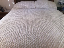 Mohawk Home Chenille Bedspread w/Shams Ivory/Lt Cream 100% Cotton Fringed Kg  Sz