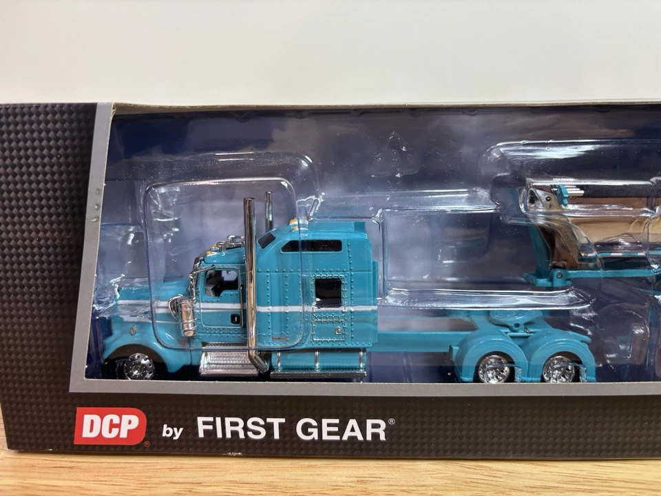 DCP 1/64 Kenworth W900L & MAC Dump Trailer Turquoise/Chrome - Image 2 of 4