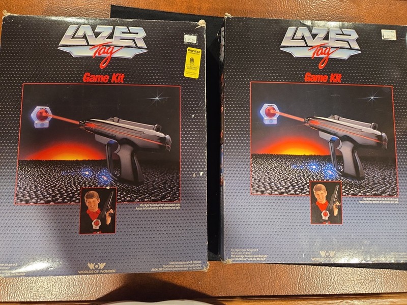 2 Vintage Worlds of Wonder Lazer Tag 1986 Original Boxes & 1 set of Manuals