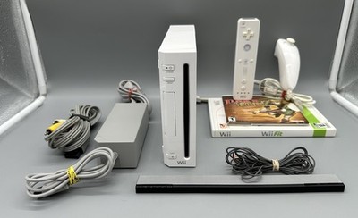 Nintendo Wii Console Bundle RVL-001 With 2 Games Tested Works