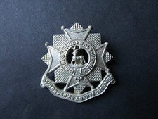 WW1 / 2 Bedfordshire & Hertfordshire cap badge - British army collectable