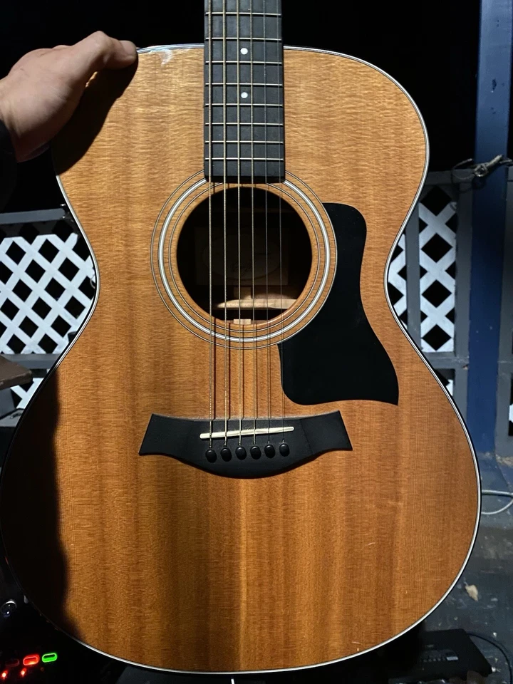 Taylor 312 Acoustic Guitar - Image 3 of 4