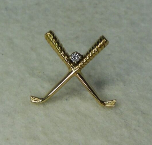 Golf Club Tie Tack with diamond accent 14k yellow gold with diamond accent