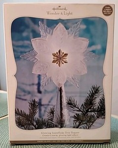 Hallmark Wonder & Light Glowing Snowflake Tree Topper