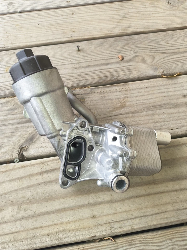 德科(通用汽车正品零件)- 发动机机油冷却器组件 — 第 2/4 张图片