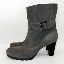 La Canadienne Gray Suede Heeled Ankle Boot Side Buckle Zip Chic Women's 8.5 M