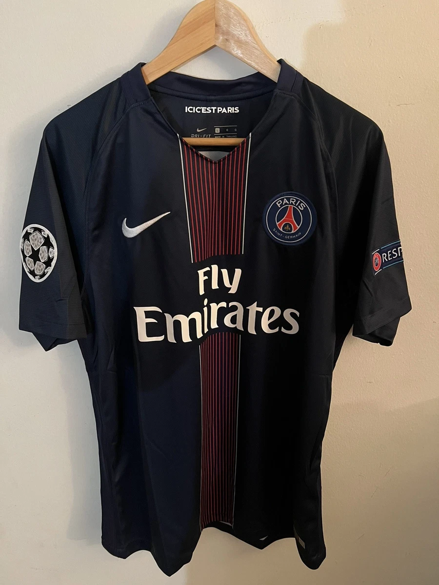 Preços baixos em Zlatan Ibrahimovic Nike Clube Internacional