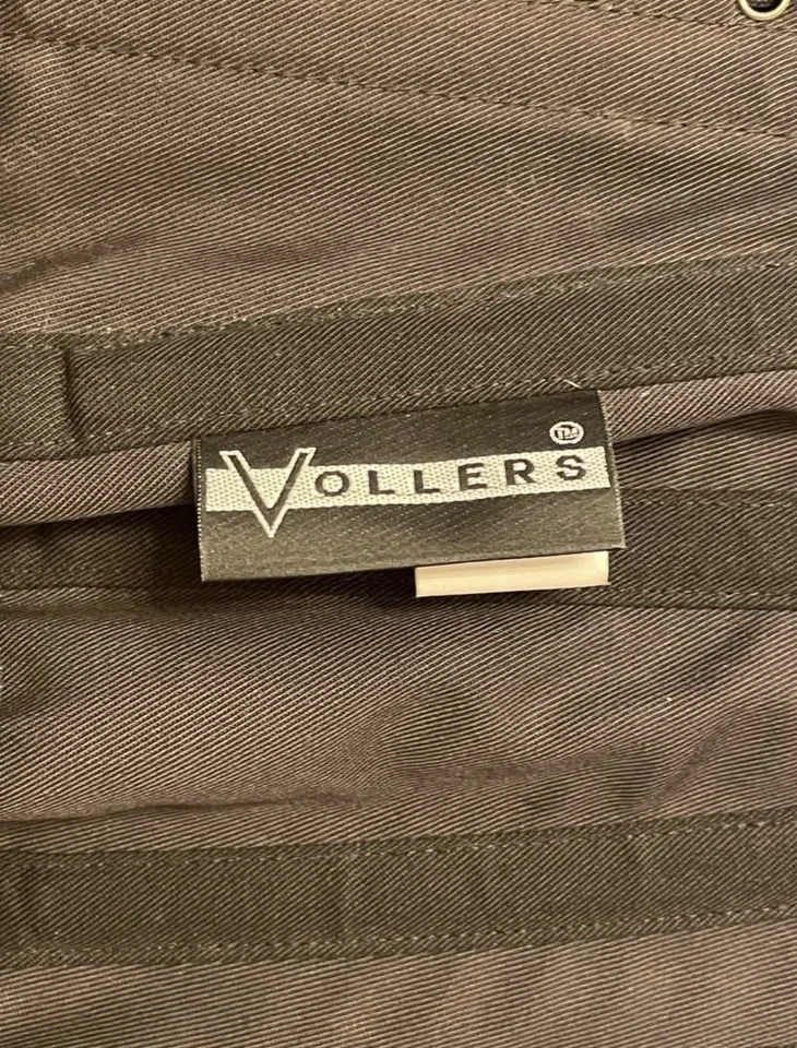 Corsé Vollers vintage a medida negro satinado sobre busto Foto 3 de 4