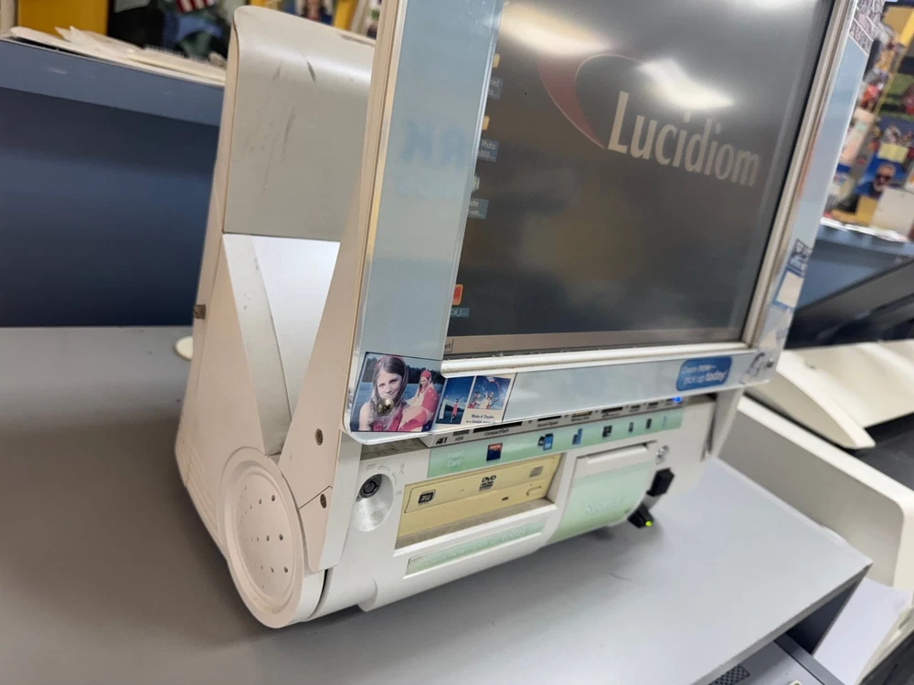 KODAK 6850 PHOTO PRINTER + 2 FREE LUCIDIOM APM 3700 PHOTO KIOSKS $499