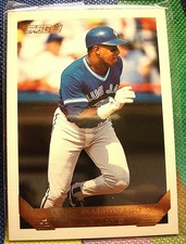 1993 TOPPS GOLD BASEBALL  GOLD FOIL LABEL CANDY MALDONADO # 213
