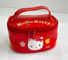 Hello Kitty Vintage Collection 1976-97 small Make-up bag RED
