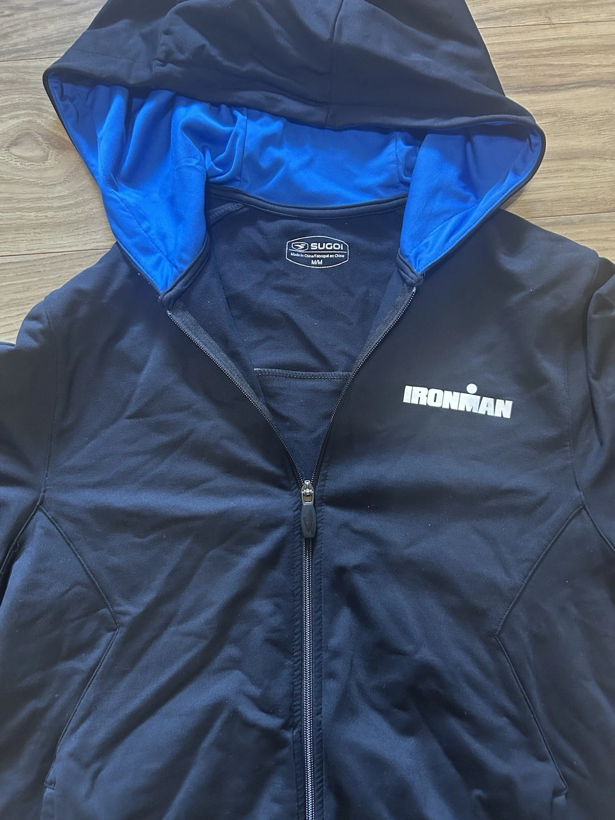 sugoi ironman pace hoodie full zip read jacket