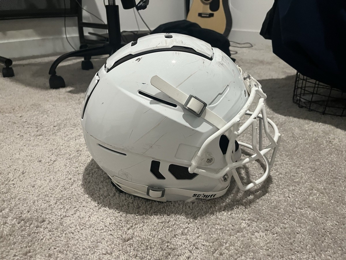 Schutt F7 2.0 Full Face Football Helmet Large White NOCSAE Quick