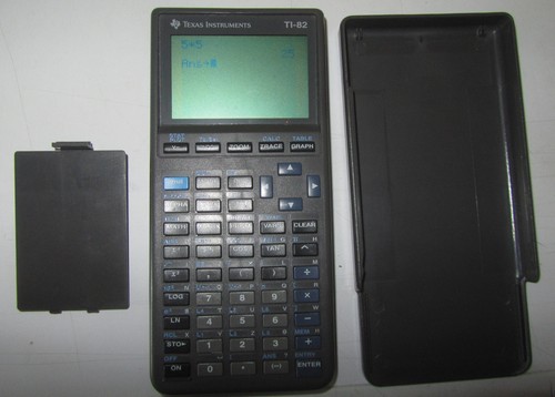 Calcolatrice Grafica Scientifica Texas Instruments TI-82 SPESE GRATIS