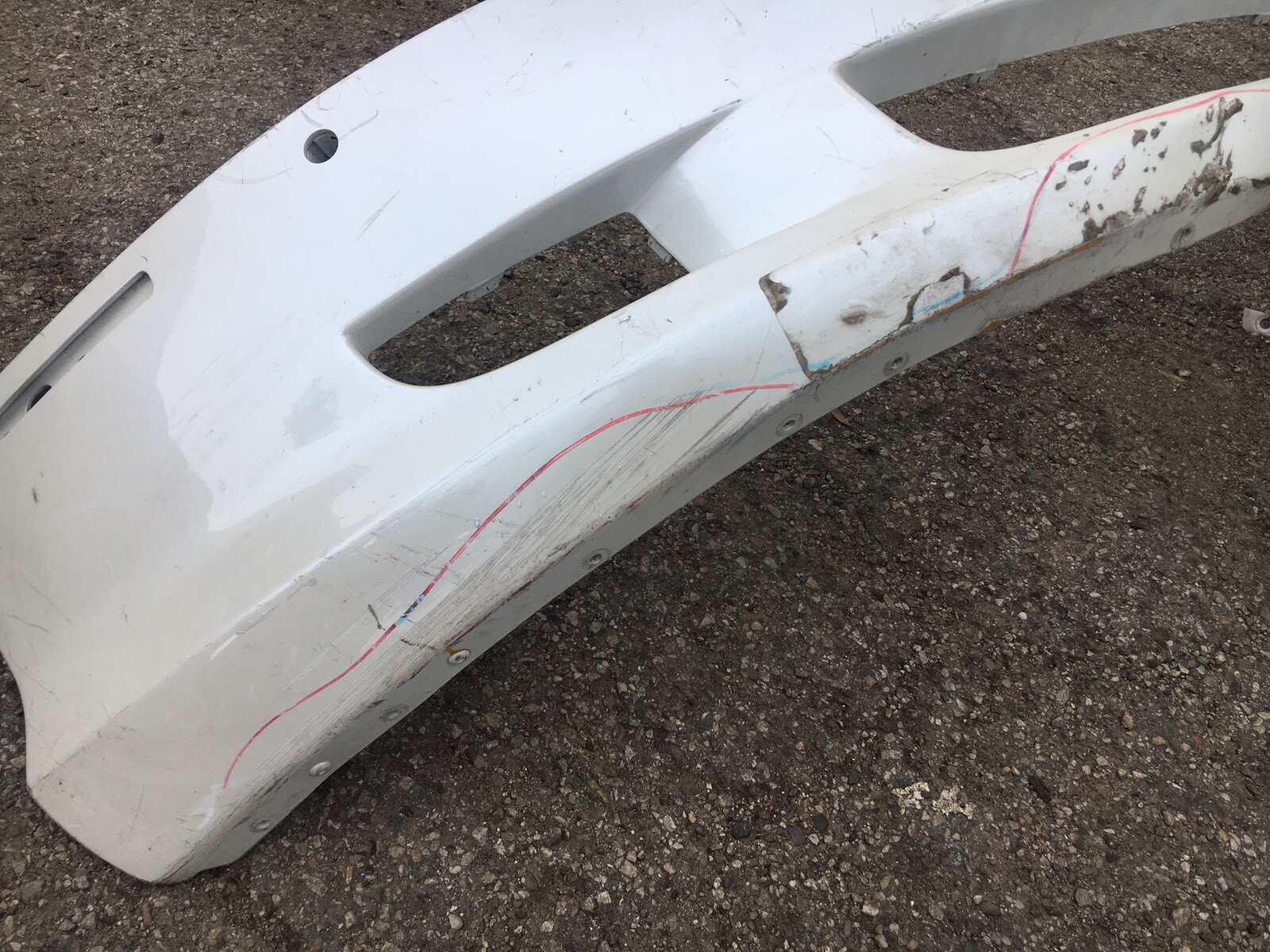 ASTON MARTIN DB9 FRONT BUMPER 2006-10 GENUINE OEM