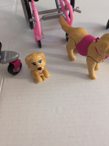 Diverse Barbie Kinderwagen und Rollstuhl - Bild 3 von 6