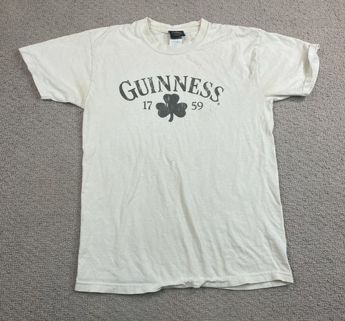 Guinness Sz Med White Spell Clover out 