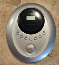 Audiovox Portable Compact Disc CD Player Model DM8220S September 2004