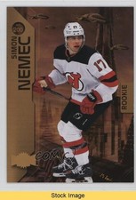 2023 Skybox Metal Universe Rookies Gold Spectrum FX Simon Nemec #200 READ 04vd