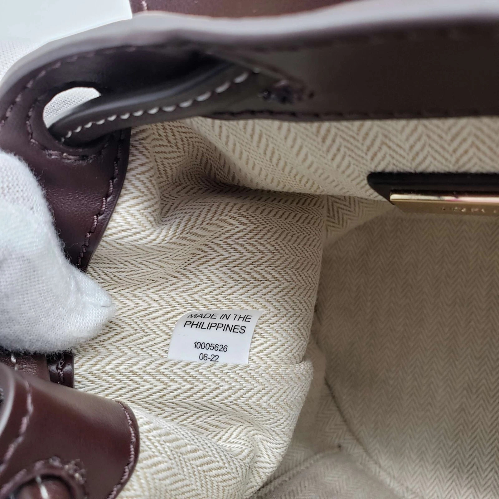 Authentic Tory Burch Python Embossed Leather Bucket Bag w/Tassel (New With Tags) — image 9