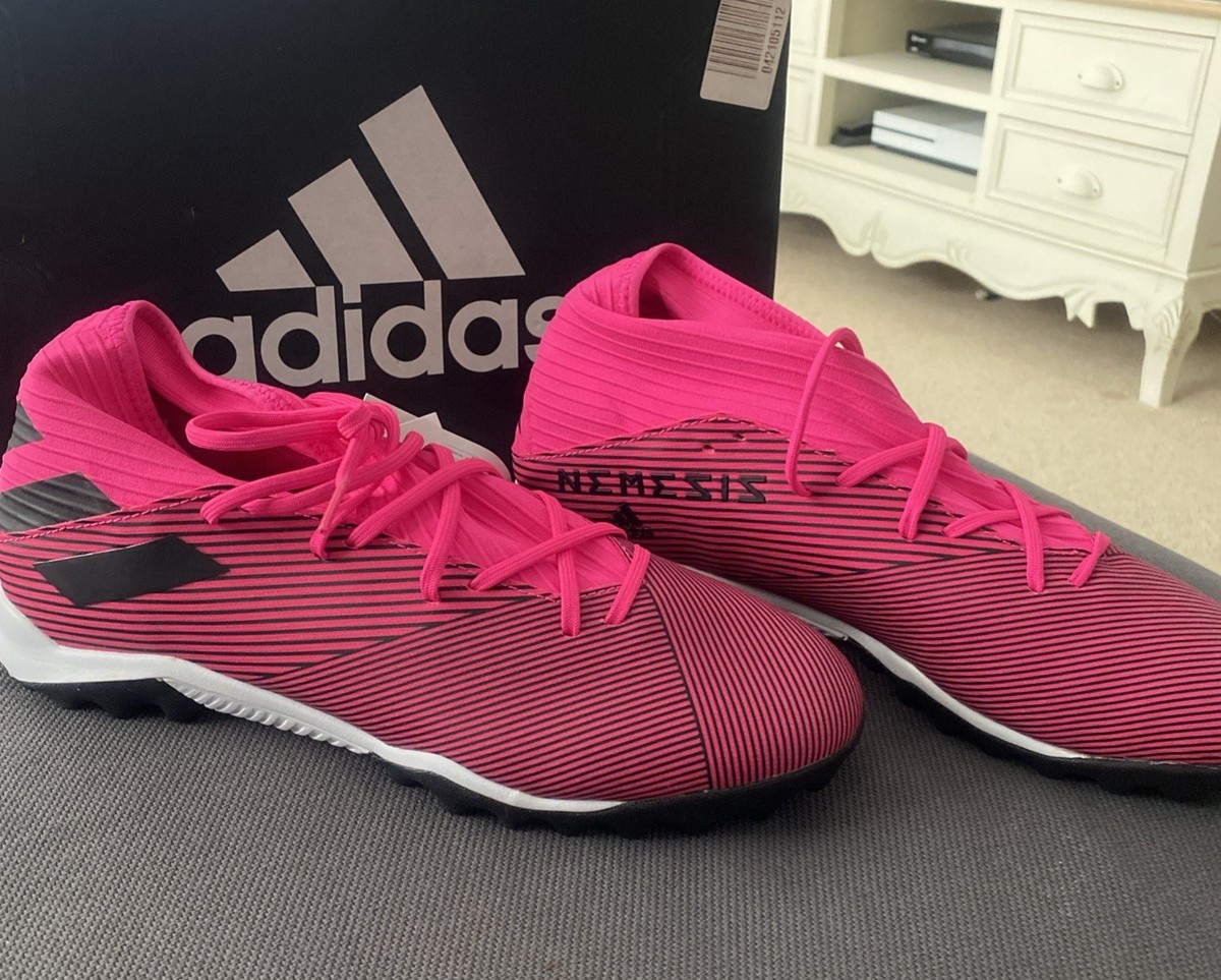 ADIDAS NEMEZIZ ASTRO TURF BOOTS HOT PINK SIZE UK 11 Brand New In
