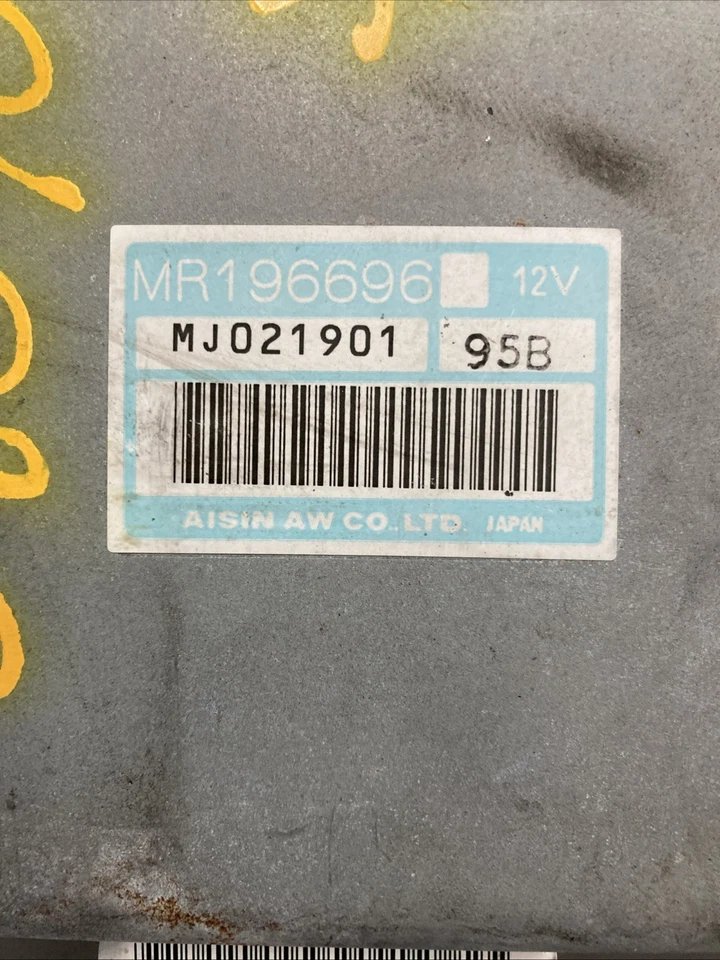 1995 Mitsubishi Montero TCU/TCM MR196696 - Image 2 of 4