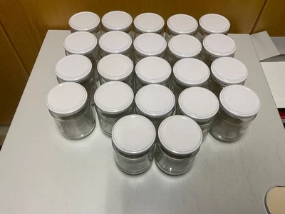 22 Marmeladegläser Schraubgläser, 450ml  weiße NEUE Deckel TO70 gleiche Form - Bild 1 von 3