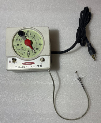 Master Time-O-Lite M-72 Darkroom Timer 60 Second Safelight
