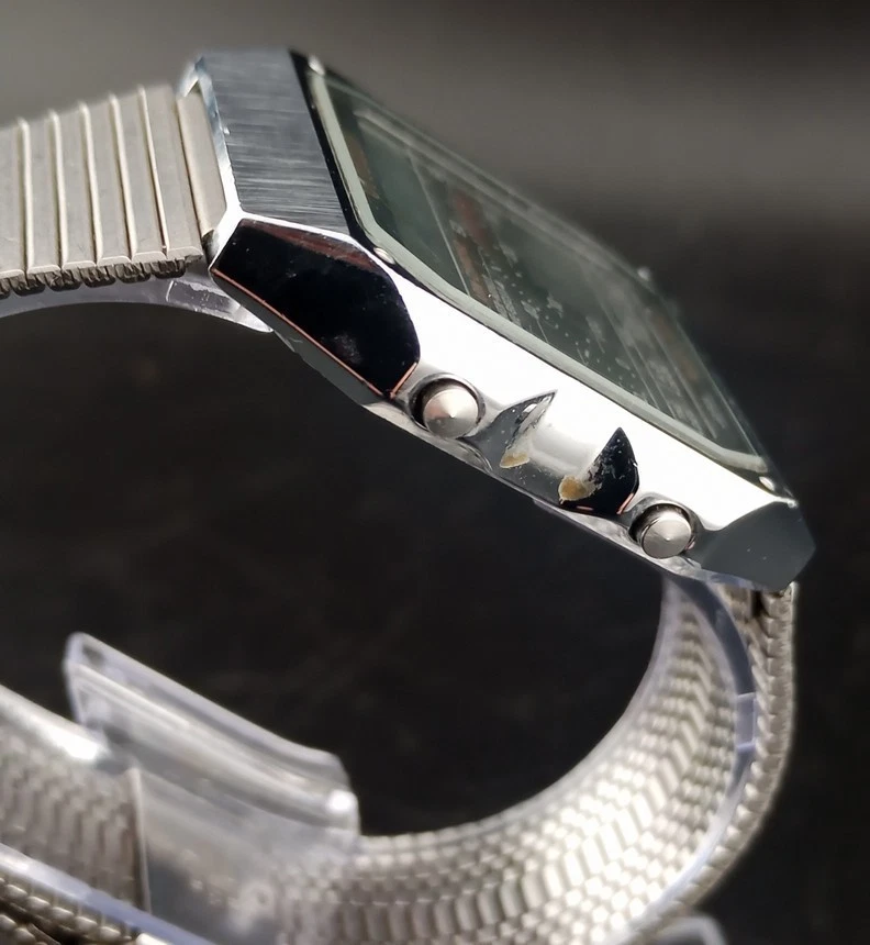 w/Running Video: Vintage Citizen DQ-5110 Chronograph Digital Color Graphic Watch - image 4 of 4