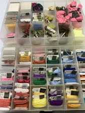 LOT embroidery floss thread carded plus 2 7 x 11 case cards  DMC colors