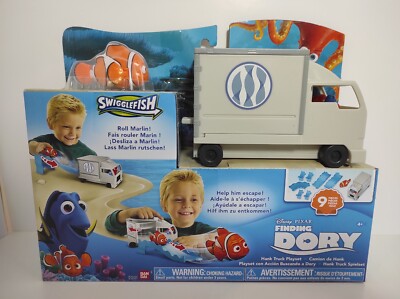 BRAND NEW Finding Dory Hank Truck Playset Toy Swigglefish Disney Pixar Nemo