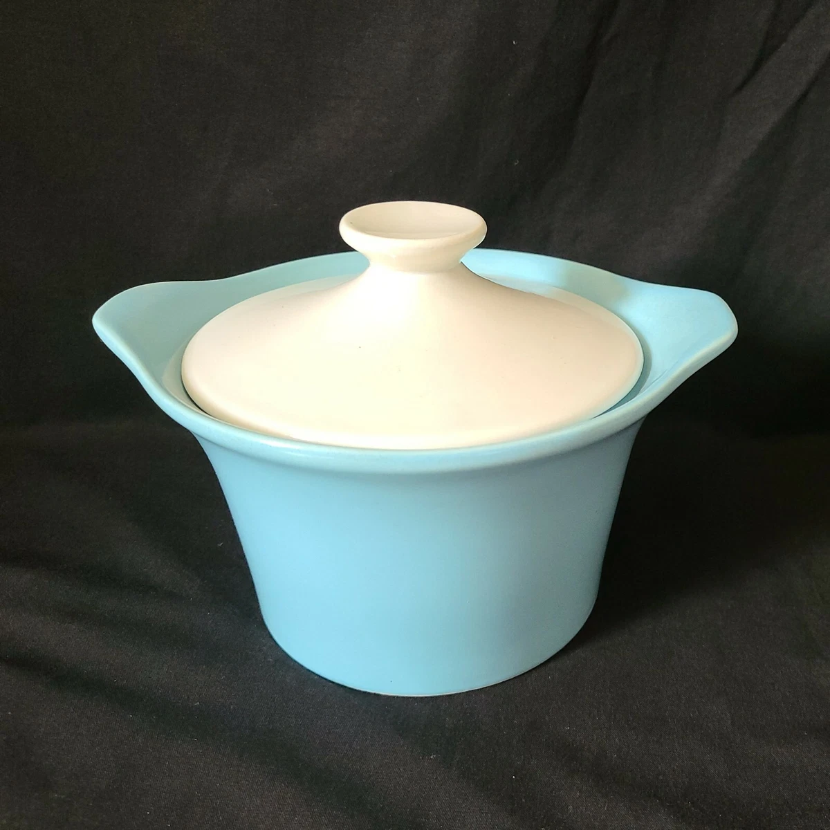 VTG Oven Proof Covered Casserole Dish w Lid Made in USA MCM