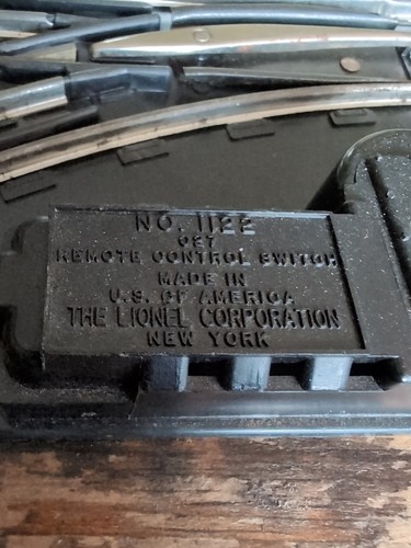 Lionel 1122 Remote Controlled O27 Gauge Switch + EXTRAS!! - Picture 5 of 14