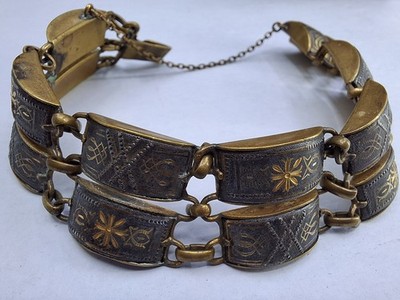 Vintage Spanish Art Deco Damascene Gold Plated W/Safety Chain Dual Link Bracelet