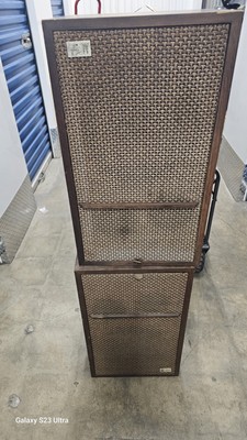 Sterling SE 400 Vintage Acoustical Air Suspension 8 Ohm Cathedral Speaker System