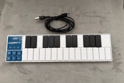 Korg nanoKEY 1st Generation USB MIDI Portable Controller