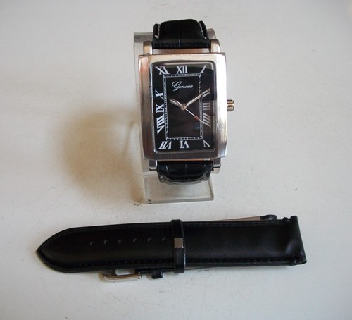 Men's Silver Finish Black Leather Band Fashion Casual Hip Hop Watch - Picture 3 of 10
