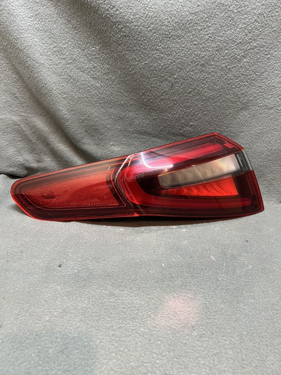 2018-2023 ALFA ROMEO STELVIO REAR LEFT OUTER TAIL LIGHT LED