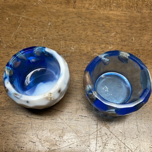 Expoxy Resin Starter Planter Pots, Set Of 2 - Picture 4 of 9