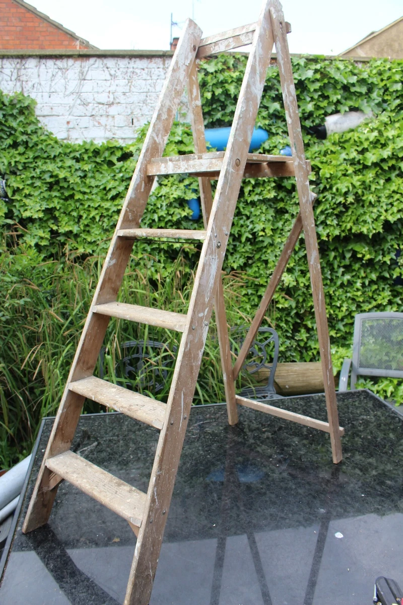Wooden ladder online
