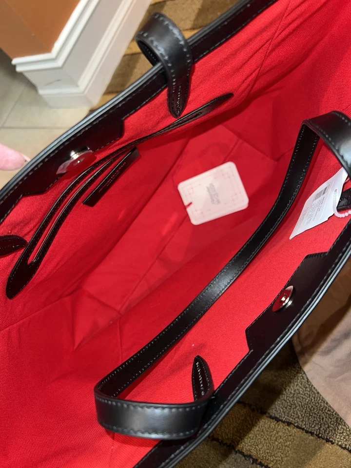 Alexander McQueen 钱包全新带标签从未使用过 — 第 3/4 张图片