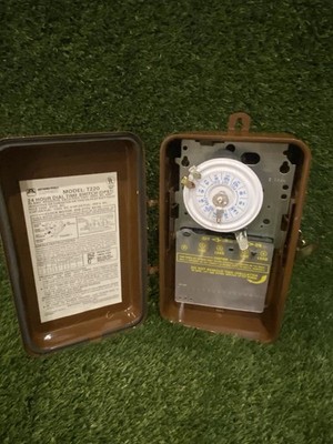 Intermatic T220 24 Hour Mechanical Dial Time Switch Pool/Land Never Been Used