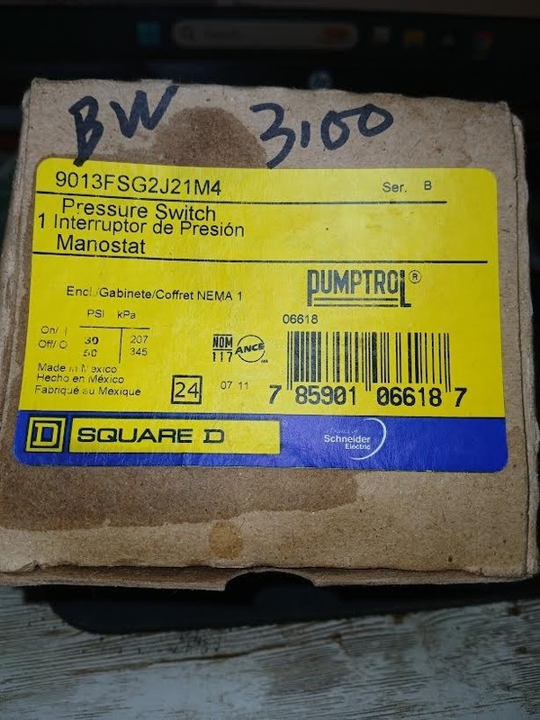 square d pressure switch and pass seymore lamp holders one with chain 2 without