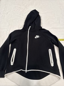 nike tech fleece women's black