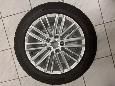 Sommerreifen Michelin  WV Golf 205/55/R16 gefahren nur 1000 km  mit Alufelgen