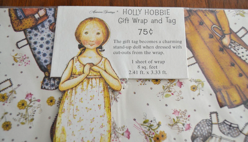Envoltura de regalo con etiqueta HOLLY HOBBIE de colección 1972 Nuevo de Lote Antiguo Muñeca de pie Conjunto Recortes AG NUEVO EN PAQUETE - Imagen 3 de 4