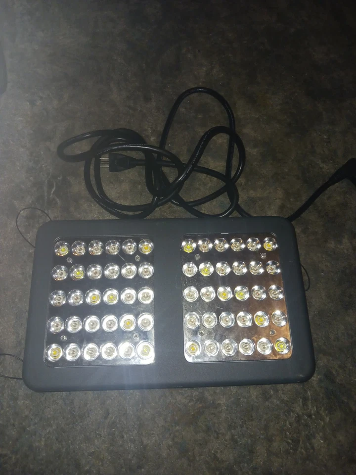 Hydro LED Grow Light 300W - Image 2 of 4