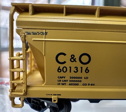 Atlas N Scale RTR #50000915 ACF 3560 Covered Hopper Chessie System C&O NIB NY - Picture 5 of 7