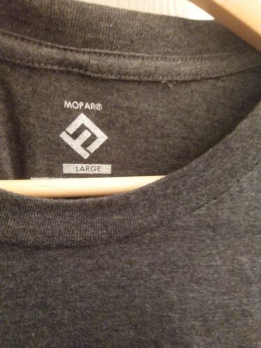 Mens Chrysler Dodge Mopar Logo T-Shirt (Gray) Size Large New - Picture 3 of 4